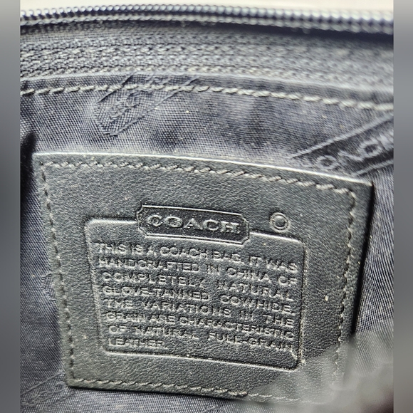 Coach Skinny Case Vintage Black - Picture 4 of 8